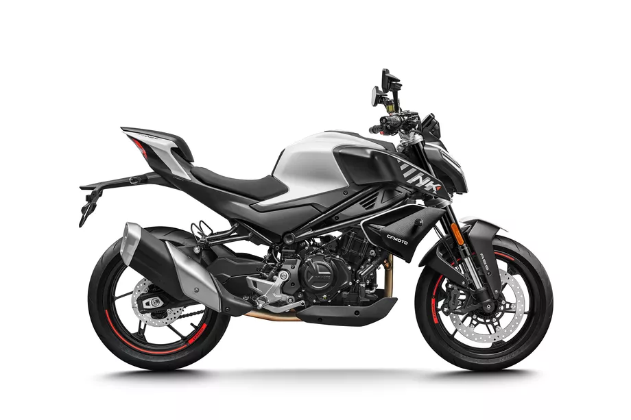 The CFMOTO 450NK: A Fun, Lightweight, and Affordable Naked Bike for A2 Riders